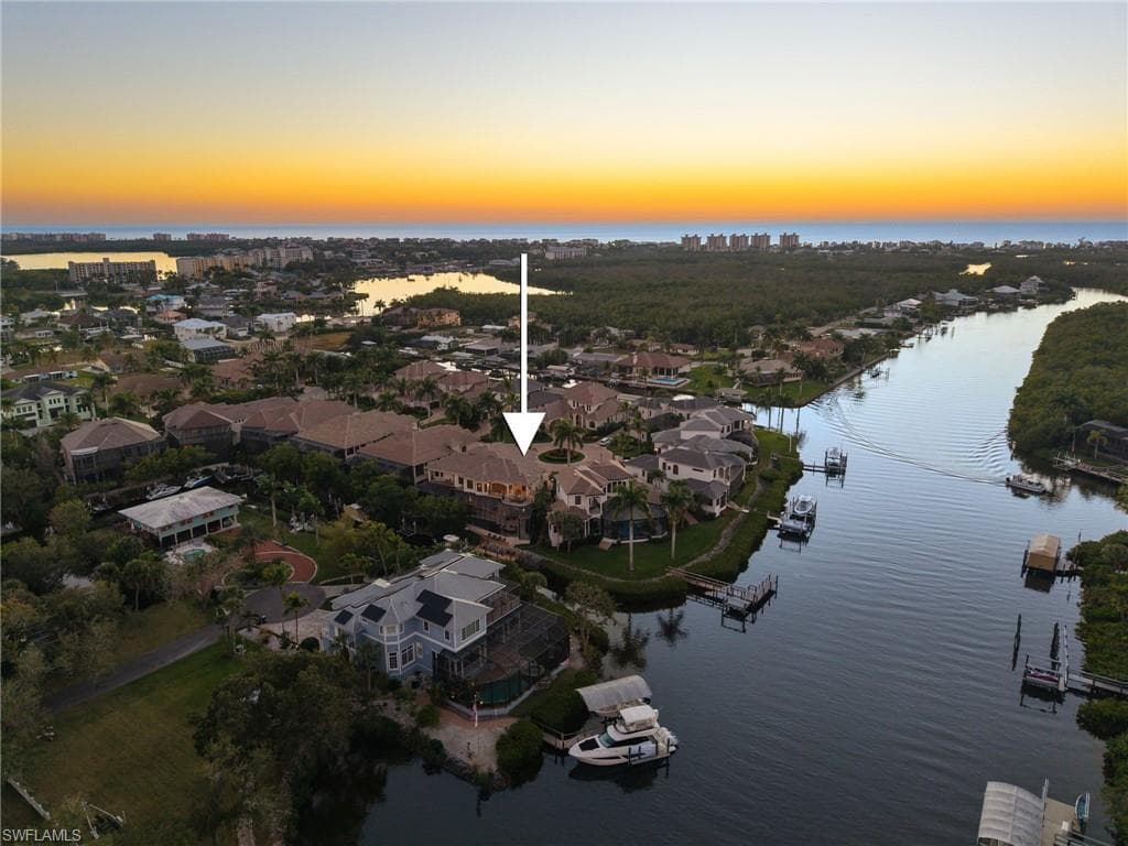 27556 River Reach DR, BONITA SPRINGS FL 34134-2