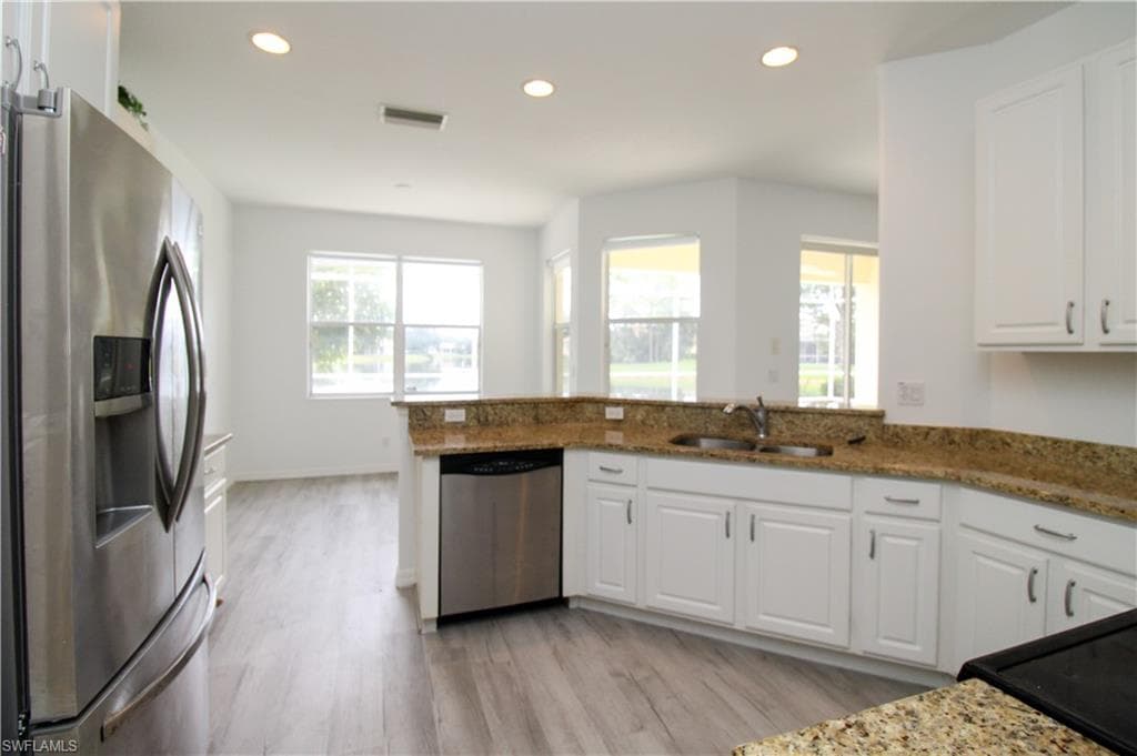 3927 Aurora CT, NAPLES FL 34116-9