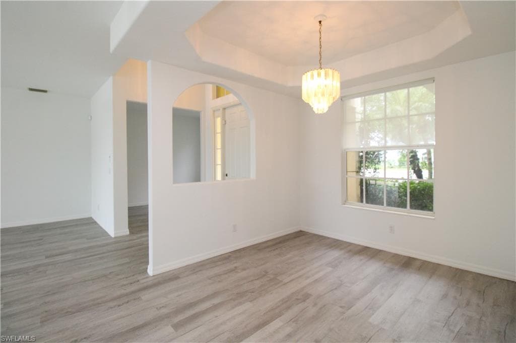 3927 Aurora CT, NAPLES FL 34116-3