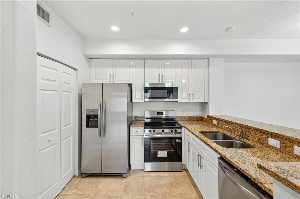 13150 Bella Casa CIR # 2193, FORT MYERS FL 33966-8