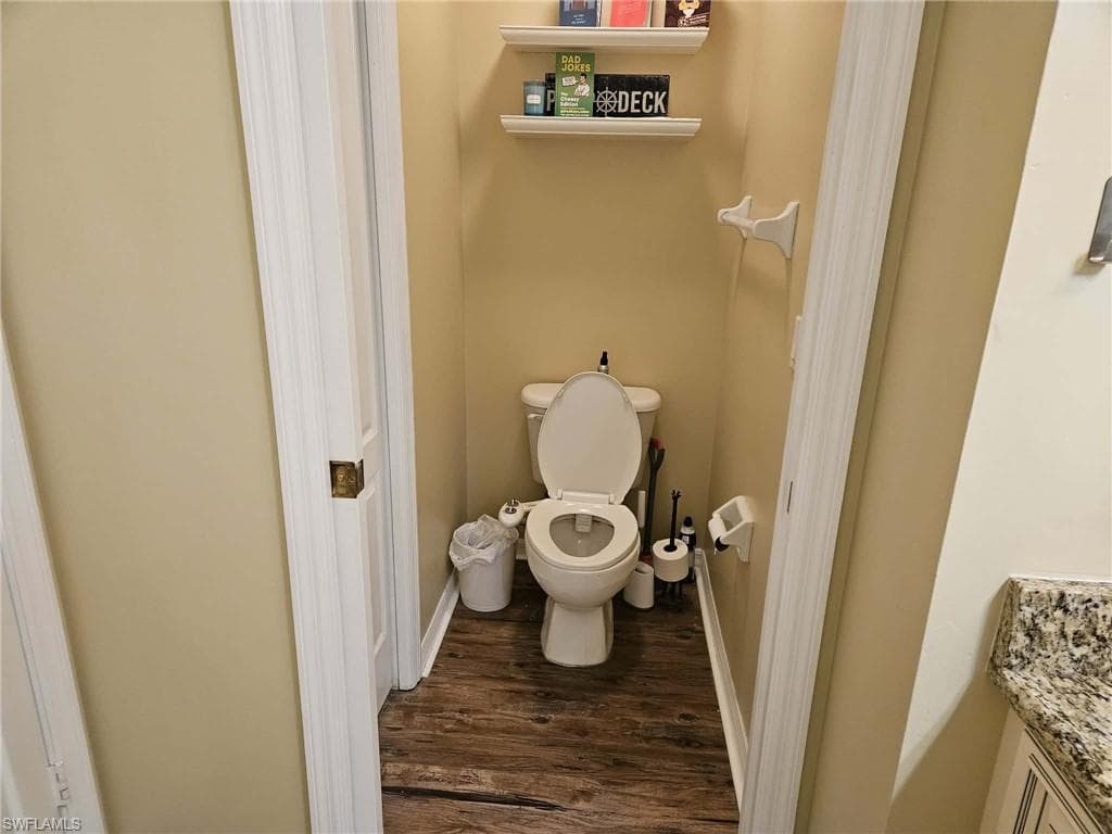 266 Newport DR # 310, NAPLES FL 34114-12