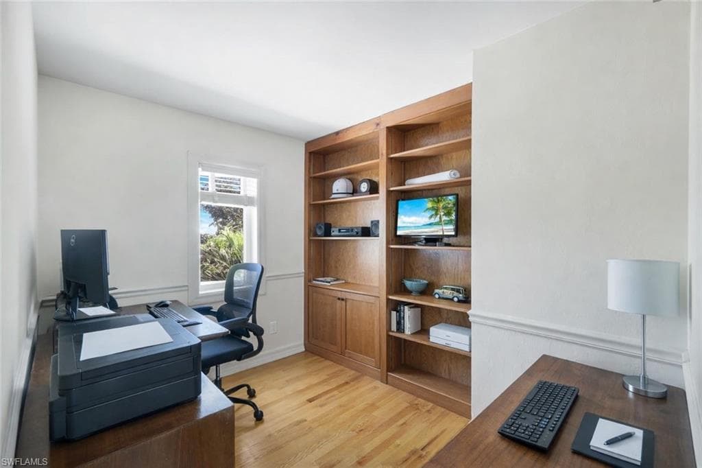 1111 Schooner PL, SANIBEL FL 33957-26