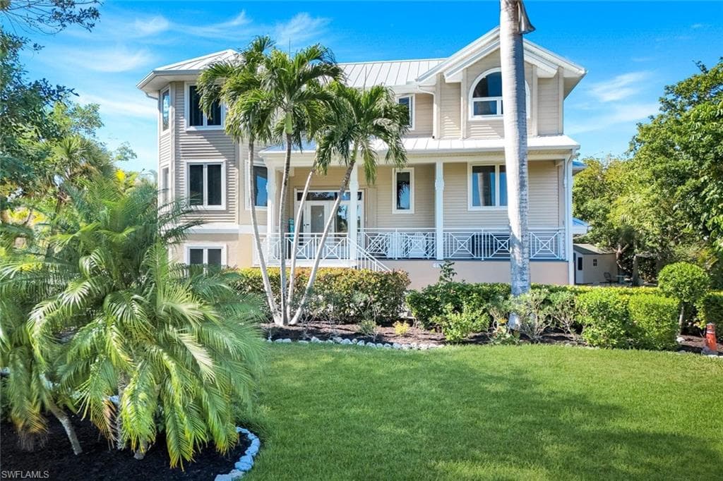 1111 Schooner PL, SANIBEL FL 33957-2