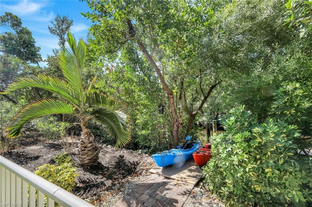 1111 Schooner PL, SANIBEL FL 33957-31