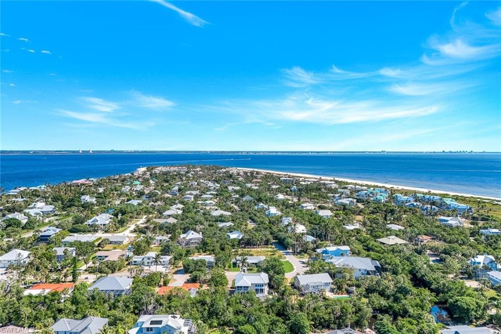 1111 Schooner PL, SANIBEL FL 33957-39