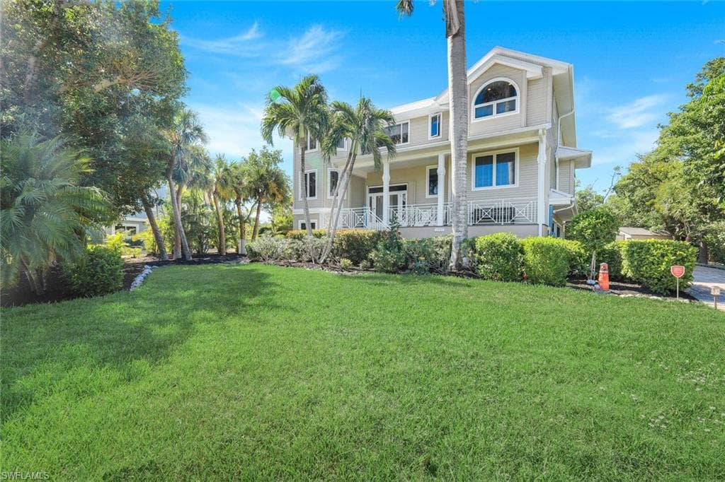 1111 Schooner PL, SANIBEL FL 33957-3