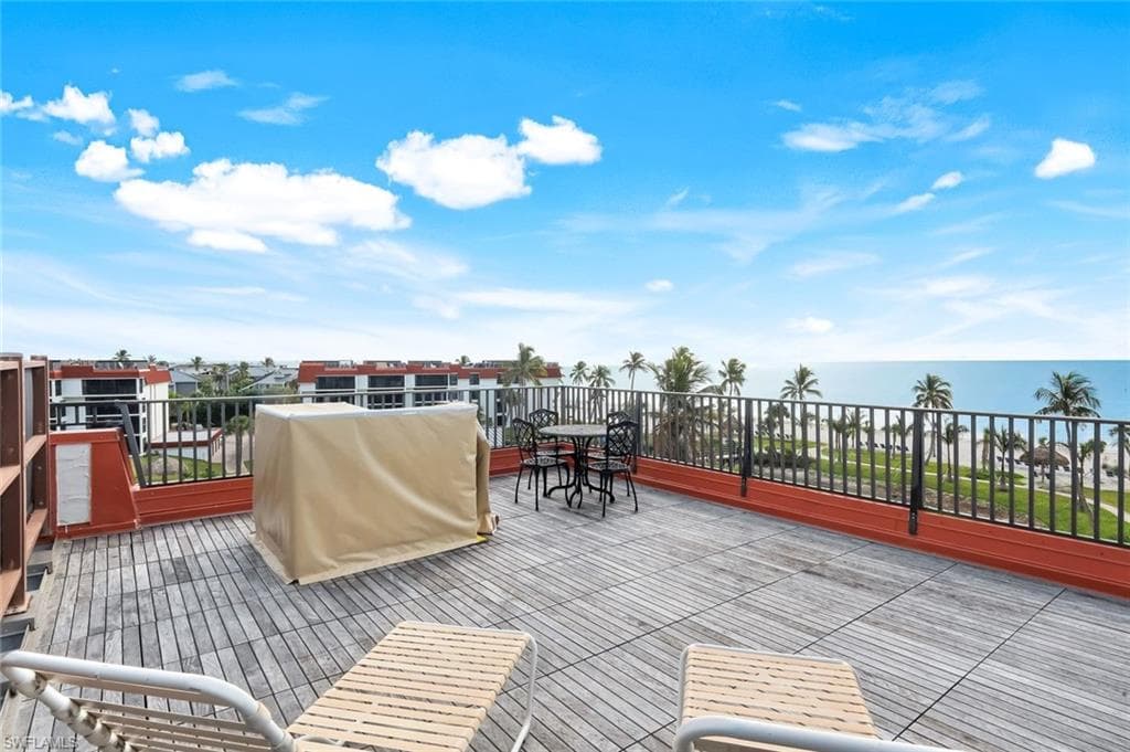 2445 W Gulf DR 47B-33