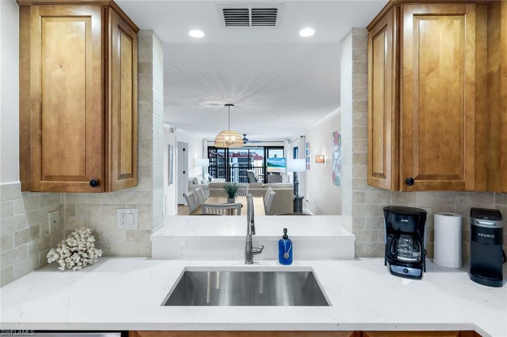 2445 W Gulf DR 47B-14