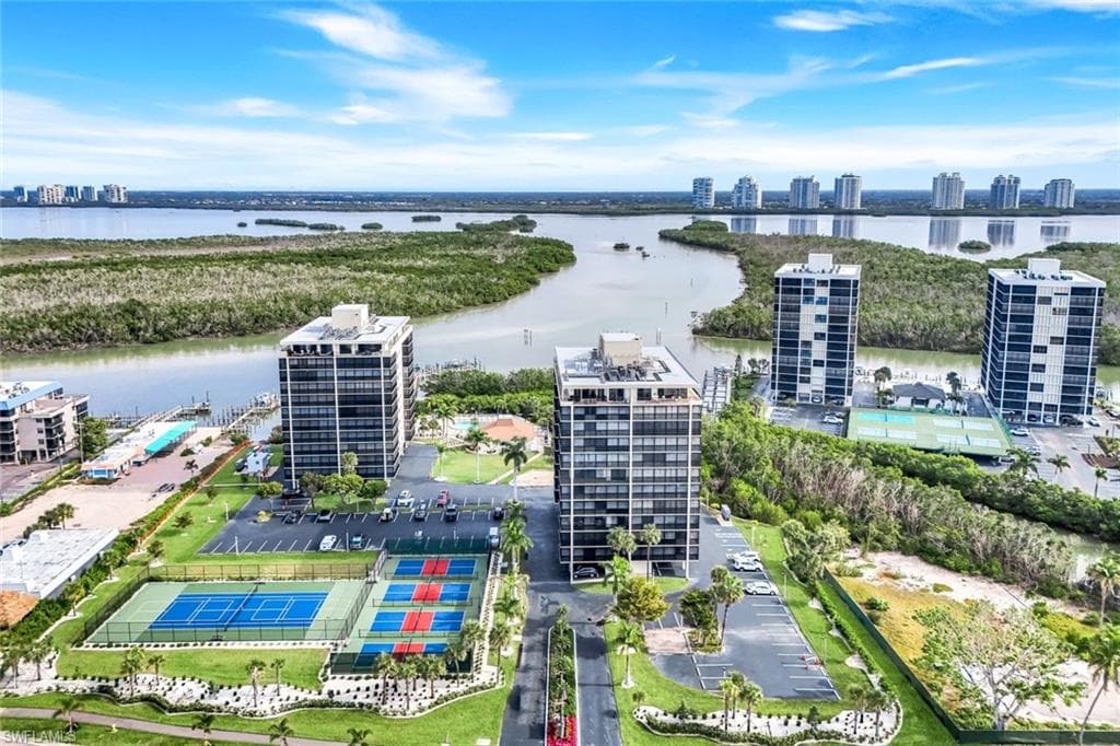 26171 Hickory BLVD, BONITA SPRINGS FL 34134-32