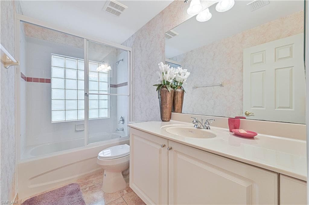 20037 Serene Meadow LN, ESTERO FL 33928-18