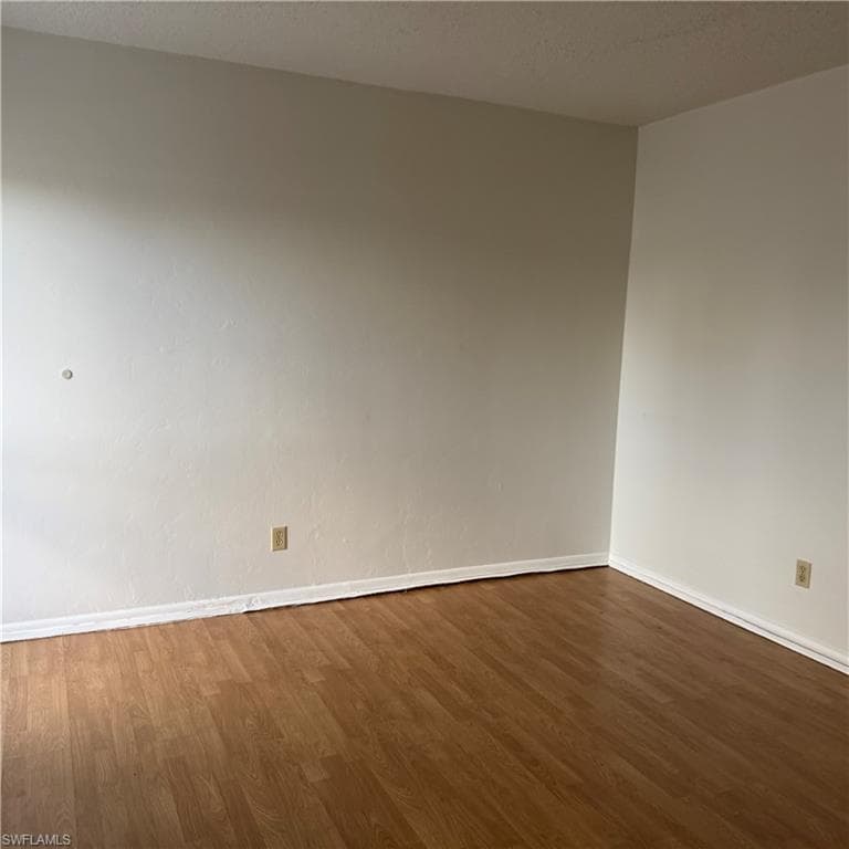 26 Hamlin CT, LEHIGH ACRES FL 33936-2