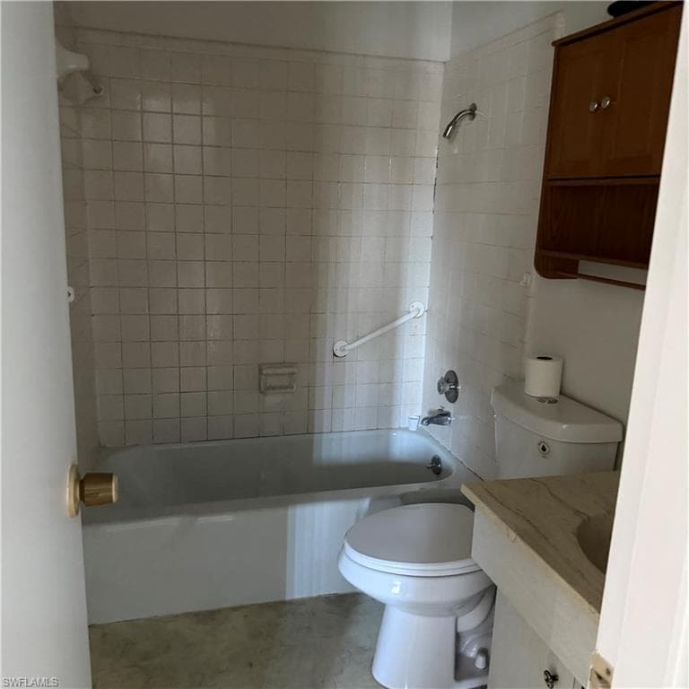 26 Hamlin CT, LEHIGH ACRES FL 33936-9