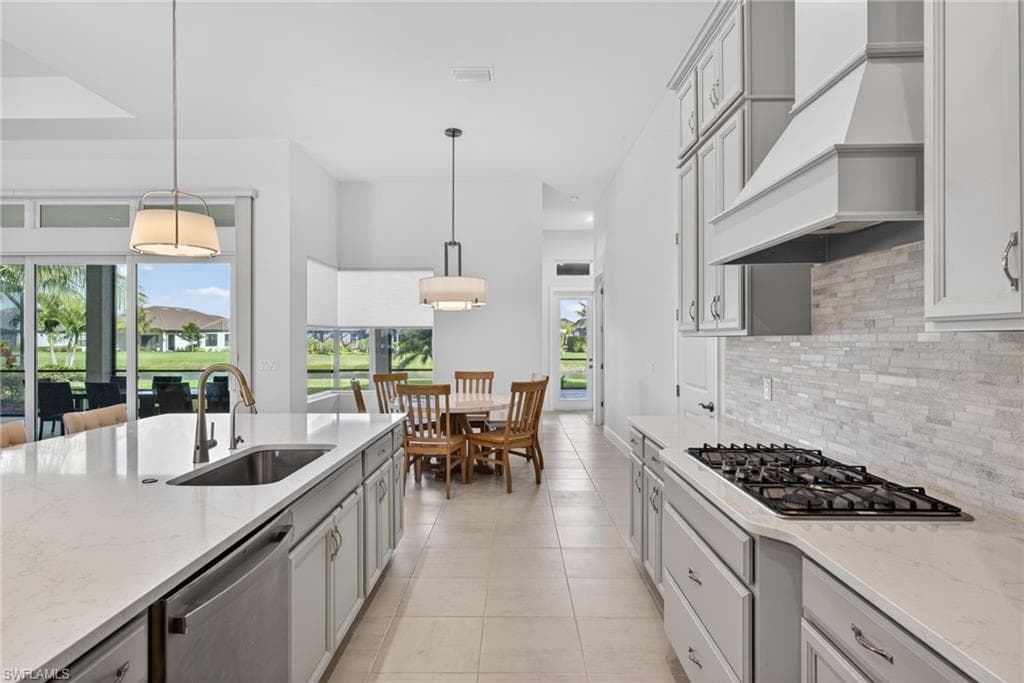 11400 Canal Grande DR, FORT MYERS FL 33913-5
