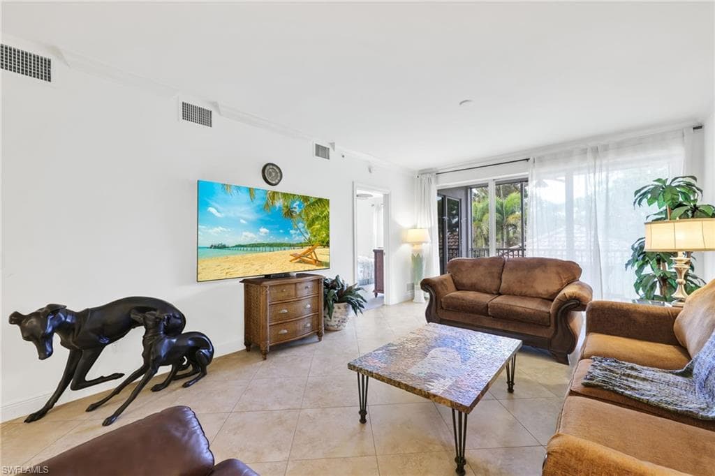 28700 Trails Edge BLVD # 203, BONITA SPRINGS FL 34134-16