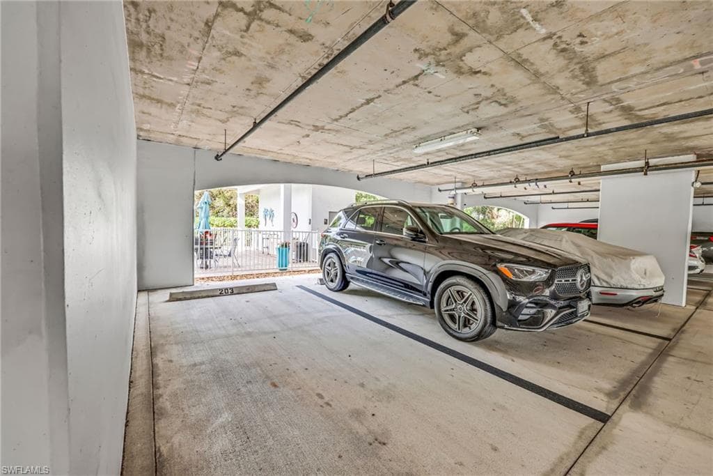 28700 Trails Edge BLVD # 203, BONITA SPRINGS FL 34134-28