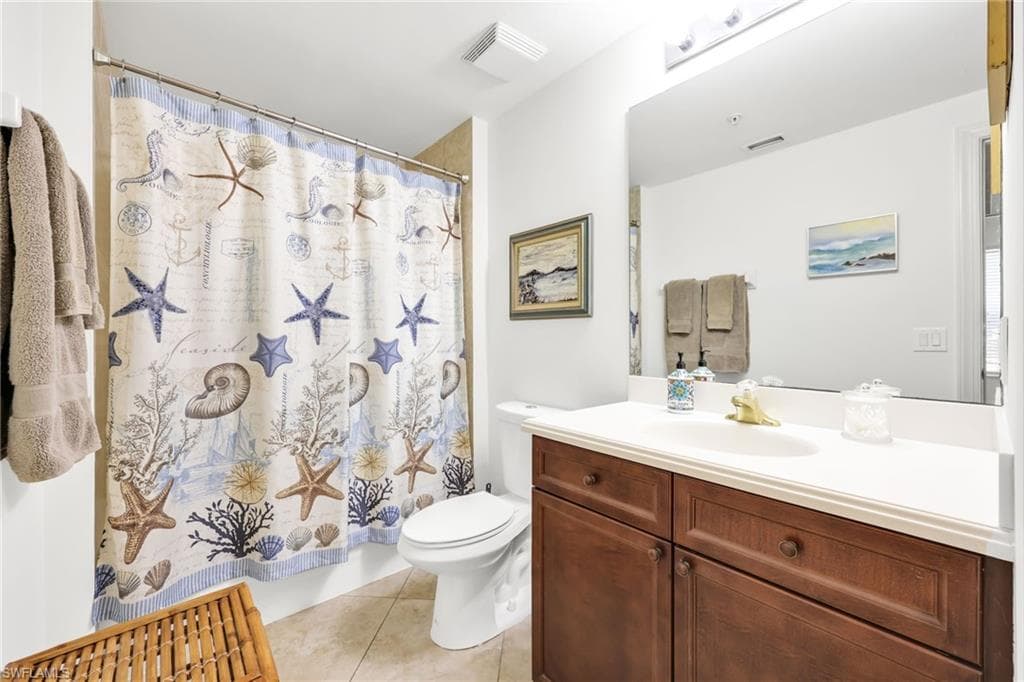 28700 Trails Edge BLVD # 203, BONITA SPRINGS FL 34134-7