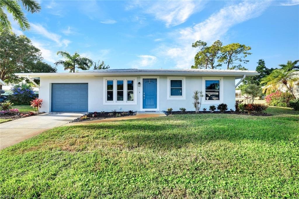 54 Hilo CT # 54, NAPLES FL 34112-16