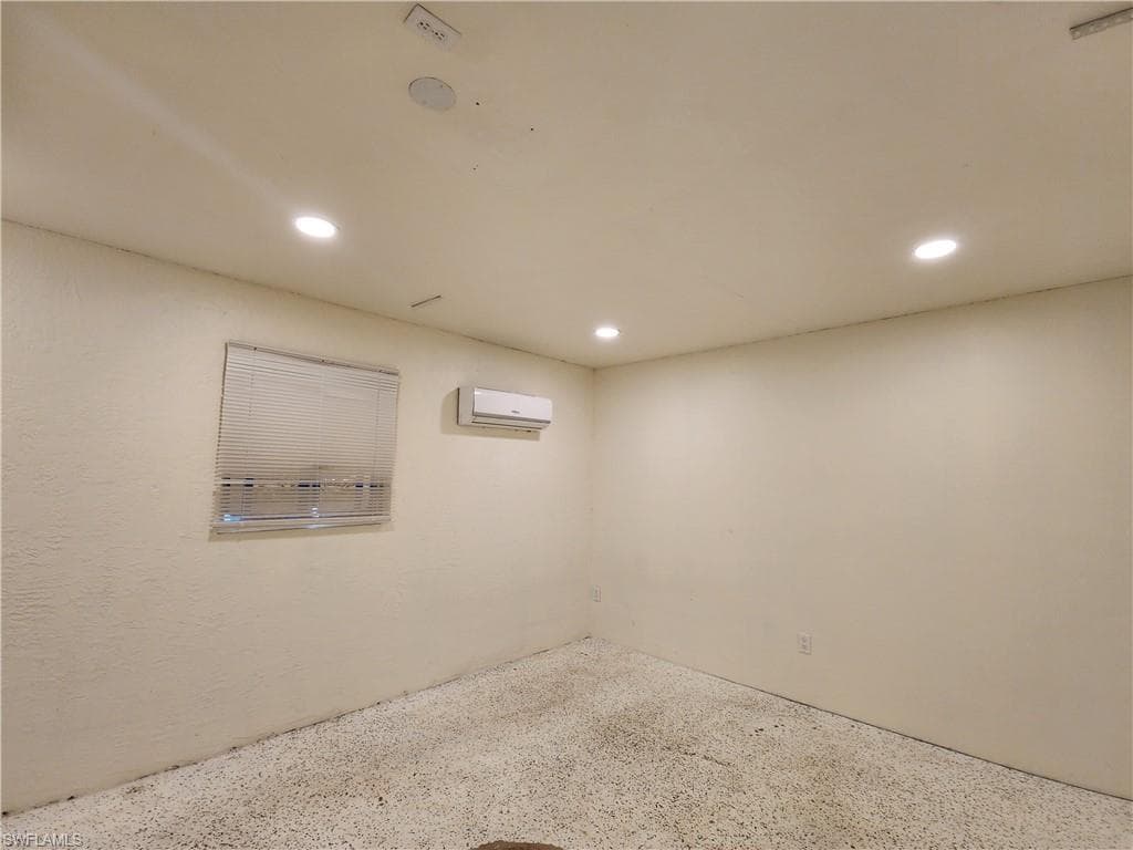 13238 2nd ST, FORT MYERS FL 33905-9