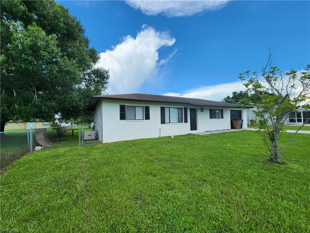 13238 2nd ST, FORT MYERS FL 33905-18