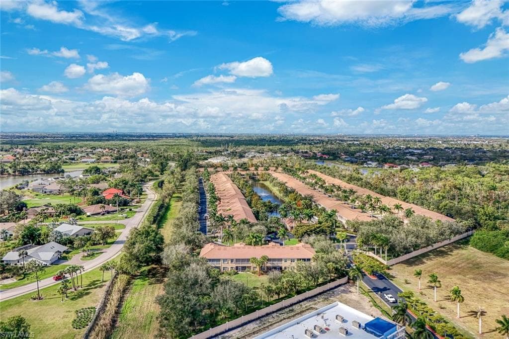 6100 Jonathans Bay CIR # 302, FORT MYERS FL 33908-29