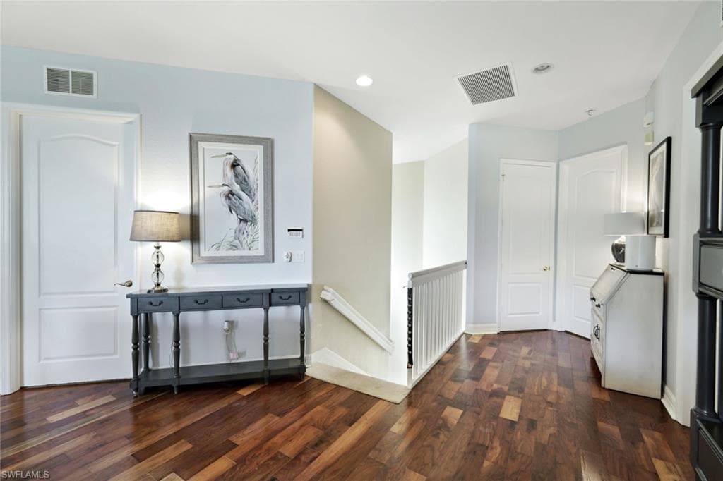 6100 Jonathans Bay CIR # 302, FORT MYERS FL 33908-3