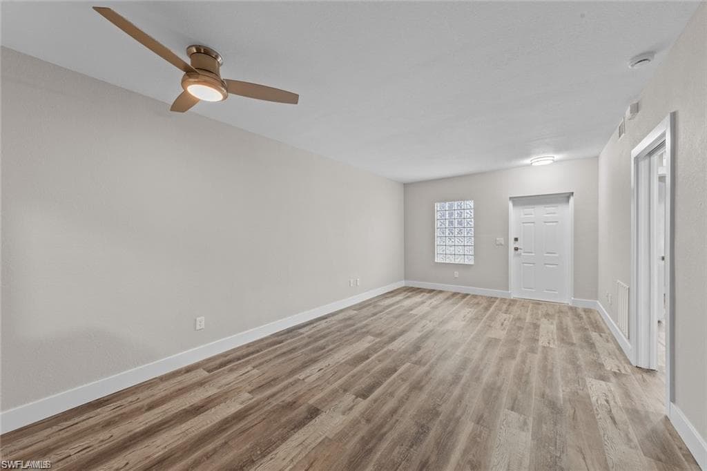 8423 Bernwood Cove LOOP # 405, FORT MYERS FL 33966-5