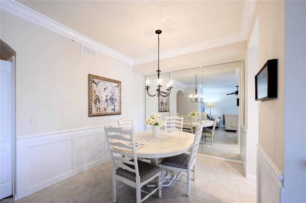 8555 Naples Heritage DR # 216, NAPLES FL 34112-8