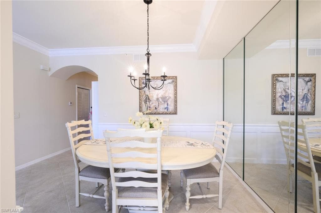 8555 Naples Heritage DR # 216, NAPLES FL 34112-9