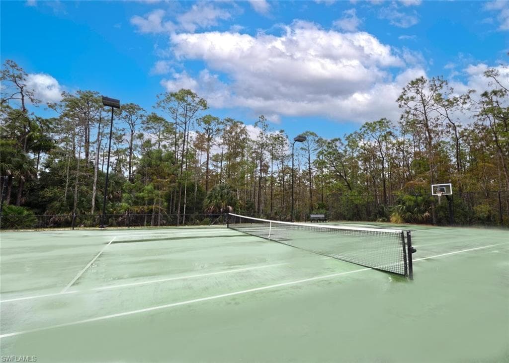 8555 Naples Heritage DR # 216, NAPLES FL 34112-32