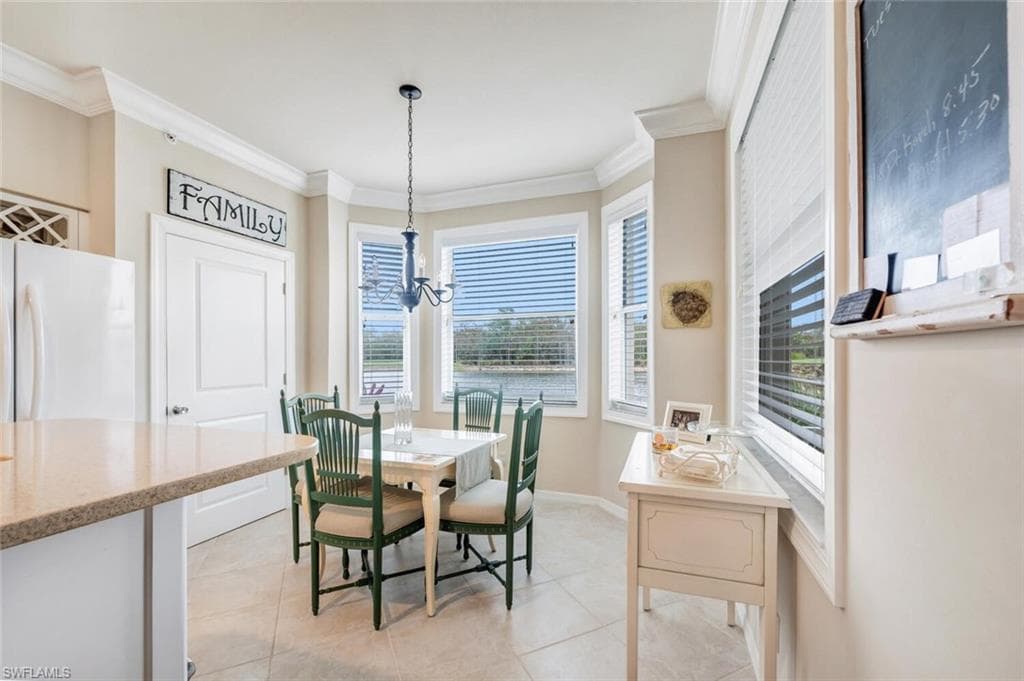 8555 Naples Heritage DR # 216, NAPLES FL 34112-14