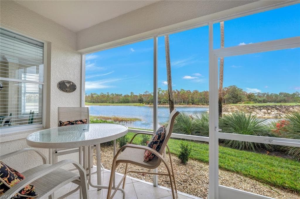 8555 Naples Heritage DR # 216, NAPLES FL 34112-24