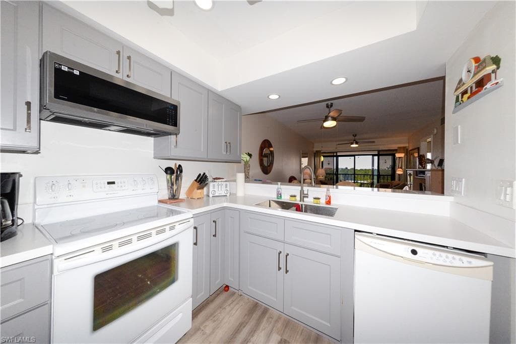 21490 Bay Village DR # 264, FORT MYERS BEACH FL 33931-1