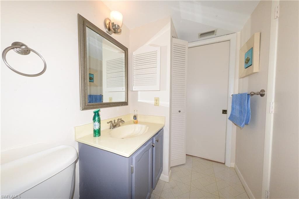 21490 Bay Village DR # 264, FORT MYERS BEACH FL 33931-24