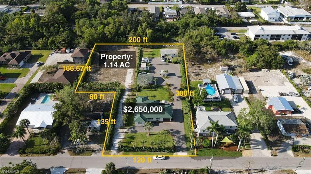 1308 Rosemary LN, NAPLES FL 34103-22