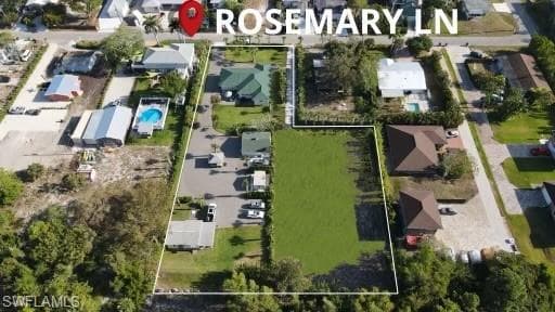 1308 Rosemary LN, NAPLES FL 34103-25