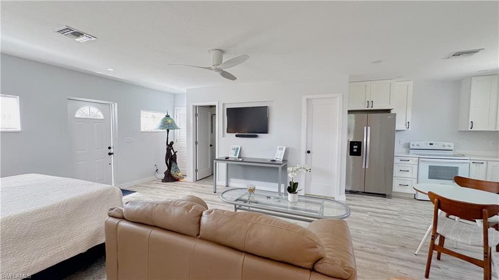 1308 Rosemary LN, NAPLES FL 34103-21