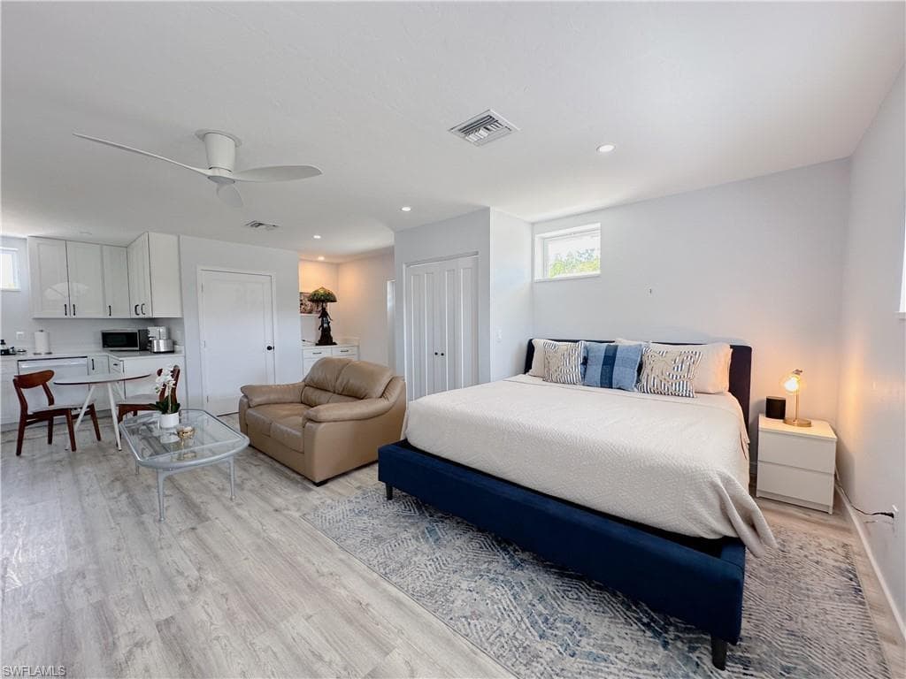 1308 Rosemary LN, NAPLES FL 34103-14