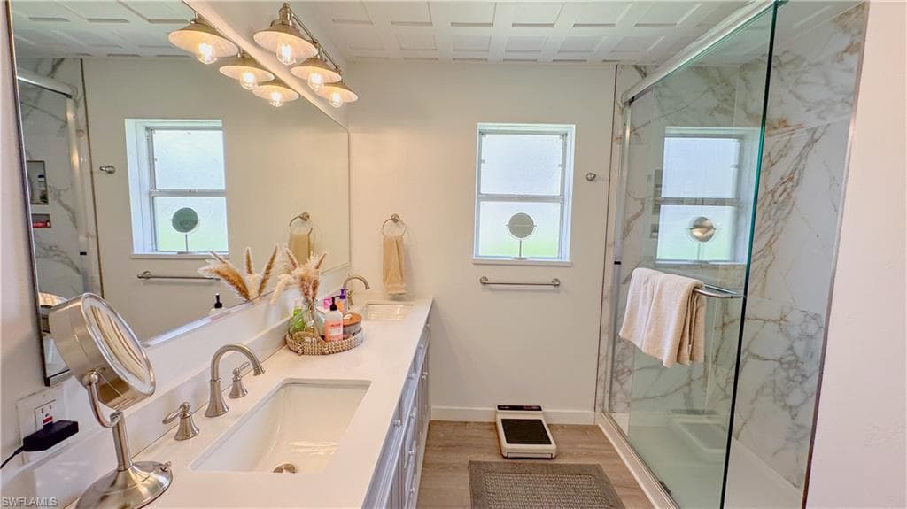 1308 Rosemary LN, NAPLES FL 34103-3