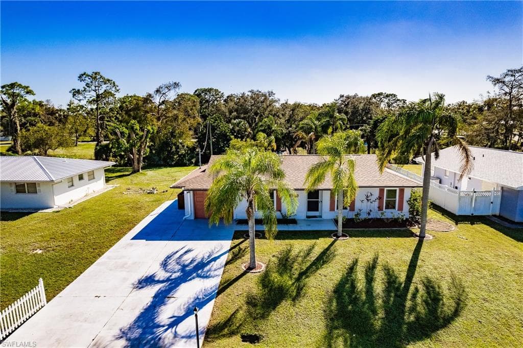 13611 Marquette BLVD, FORT MYERS FL 33905-30