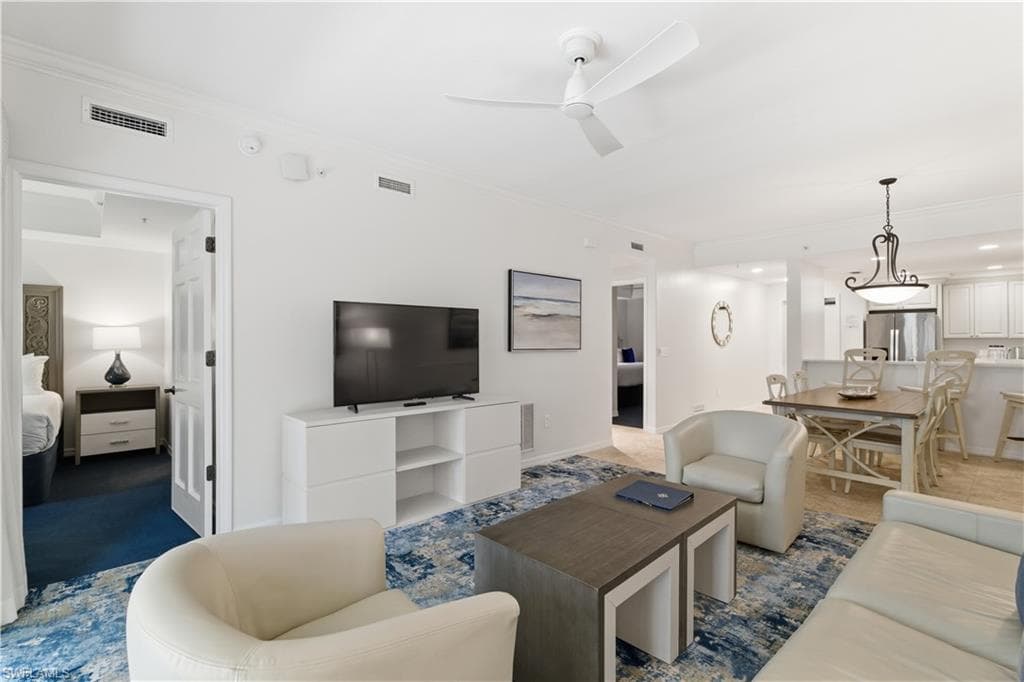 221 9th ST S # 123, NAPLES FL 34102-23