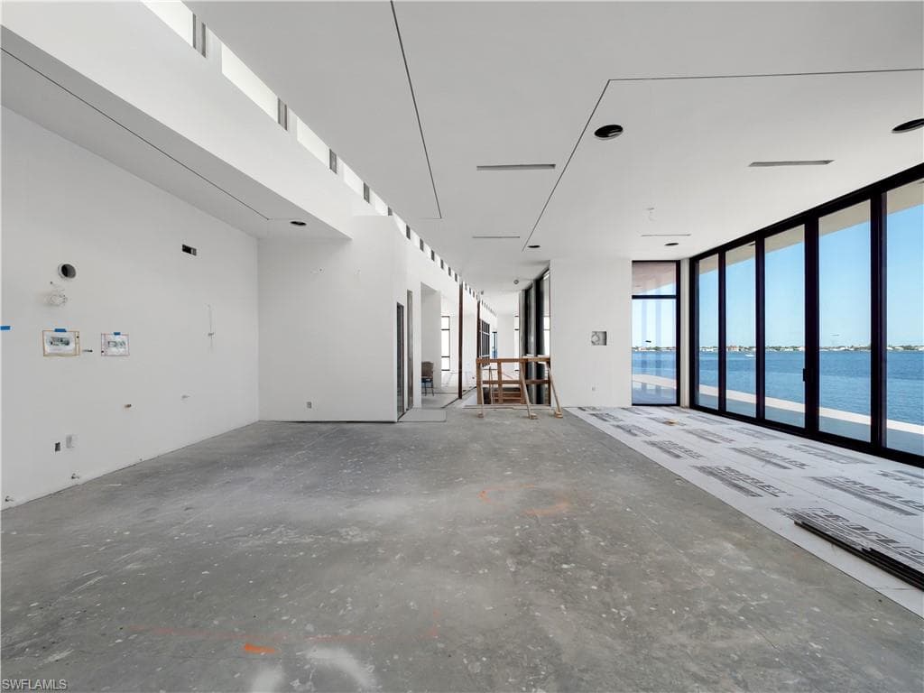 6400 Glock DR, FORT MYERS FL 33908-15