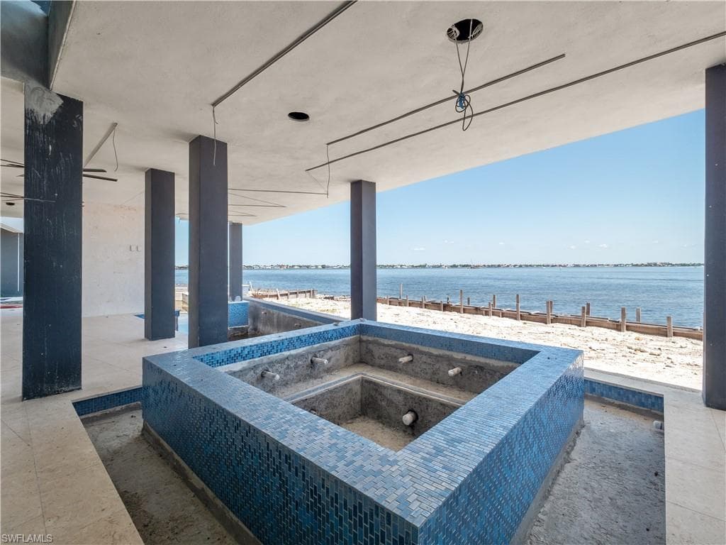 6400 Glock DR, FORT MYERS FL 33908-25