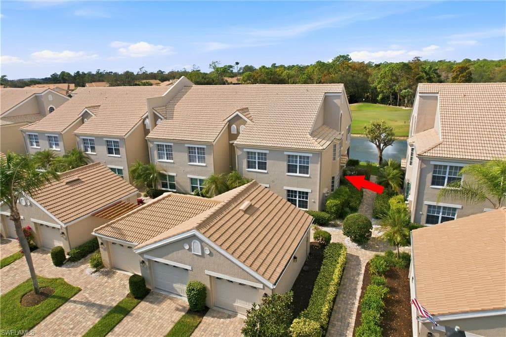 5685 Heron LN # 304, NAPLES FL 34110-38