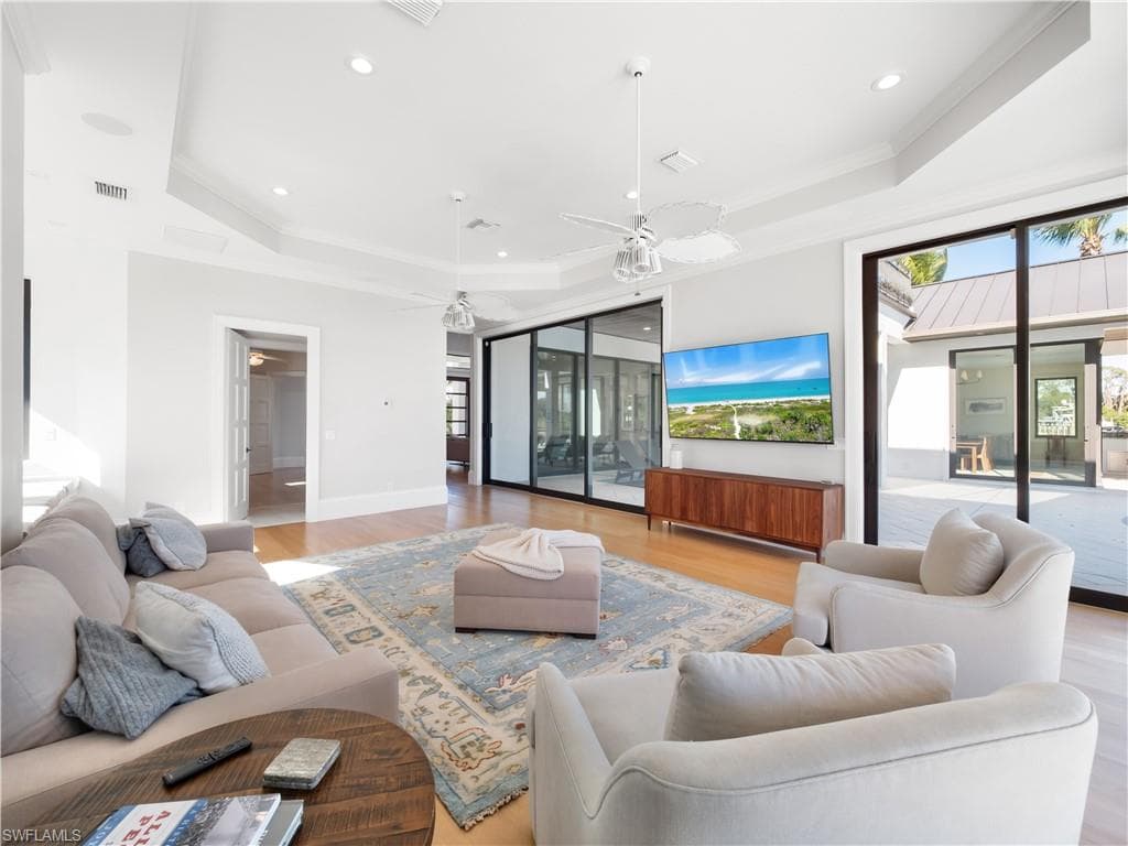 18090 N Olga DR-21