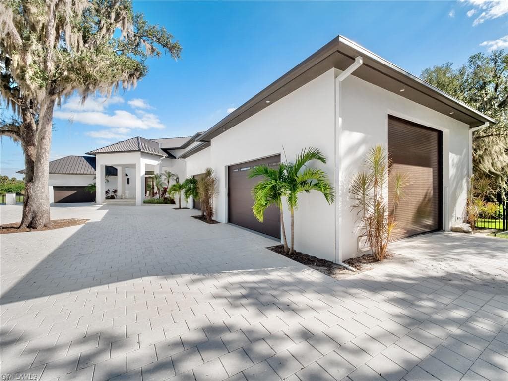 18090 N Olga DR-6