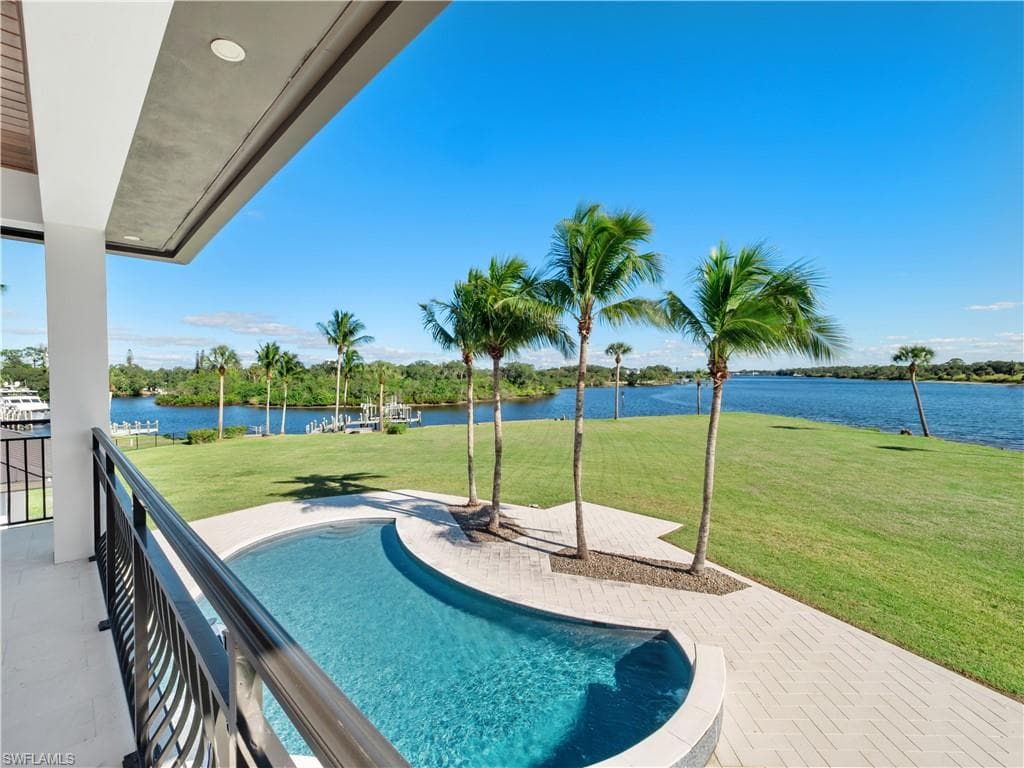 18090 N Olga DR-40