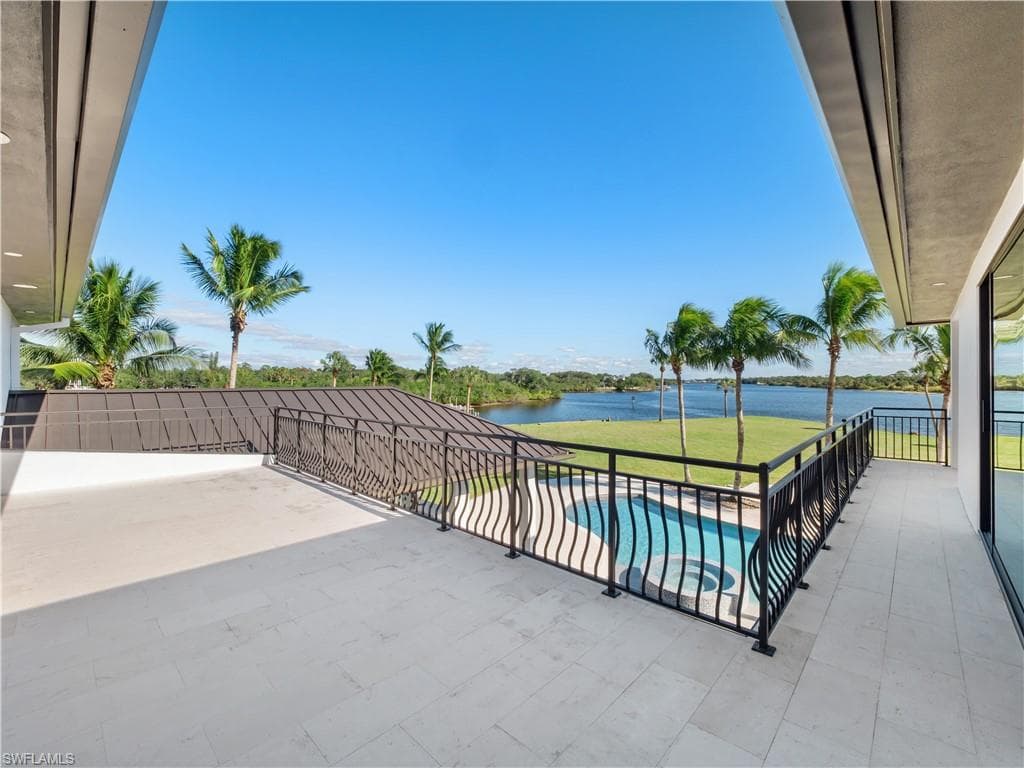 18090 N Olga DR-39