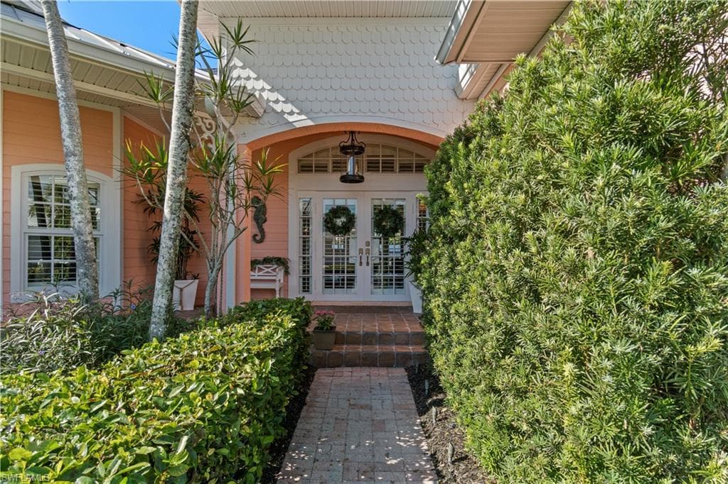 27140 Flamingo DR, BONITA SPRINGS FL 34135-5