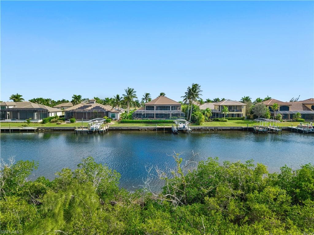 848 W Cape Estates CIR, CAPE CORAL FL 33993-11