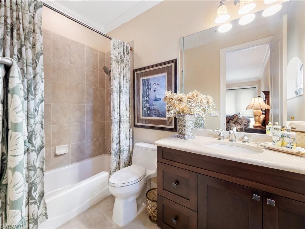 848 W Cape Estates CIR, CAPE CORAL FL 33993-27